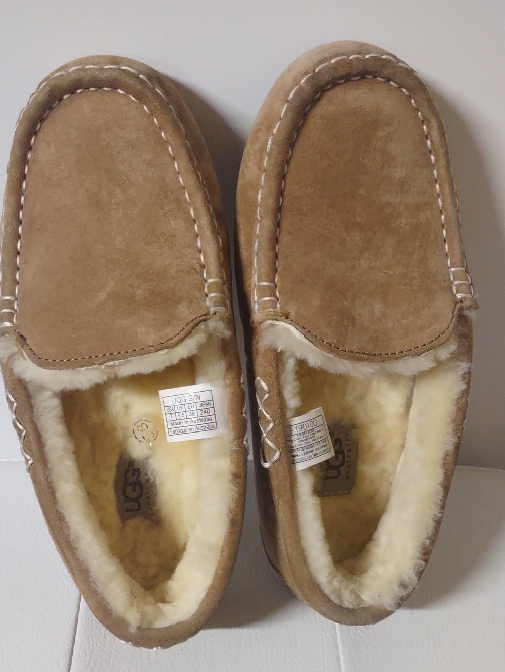 Ugg Chestnut Leather/Suede Sheepskin Moccasin Slippers - US 7/EU 38/UK 5.5 EUC